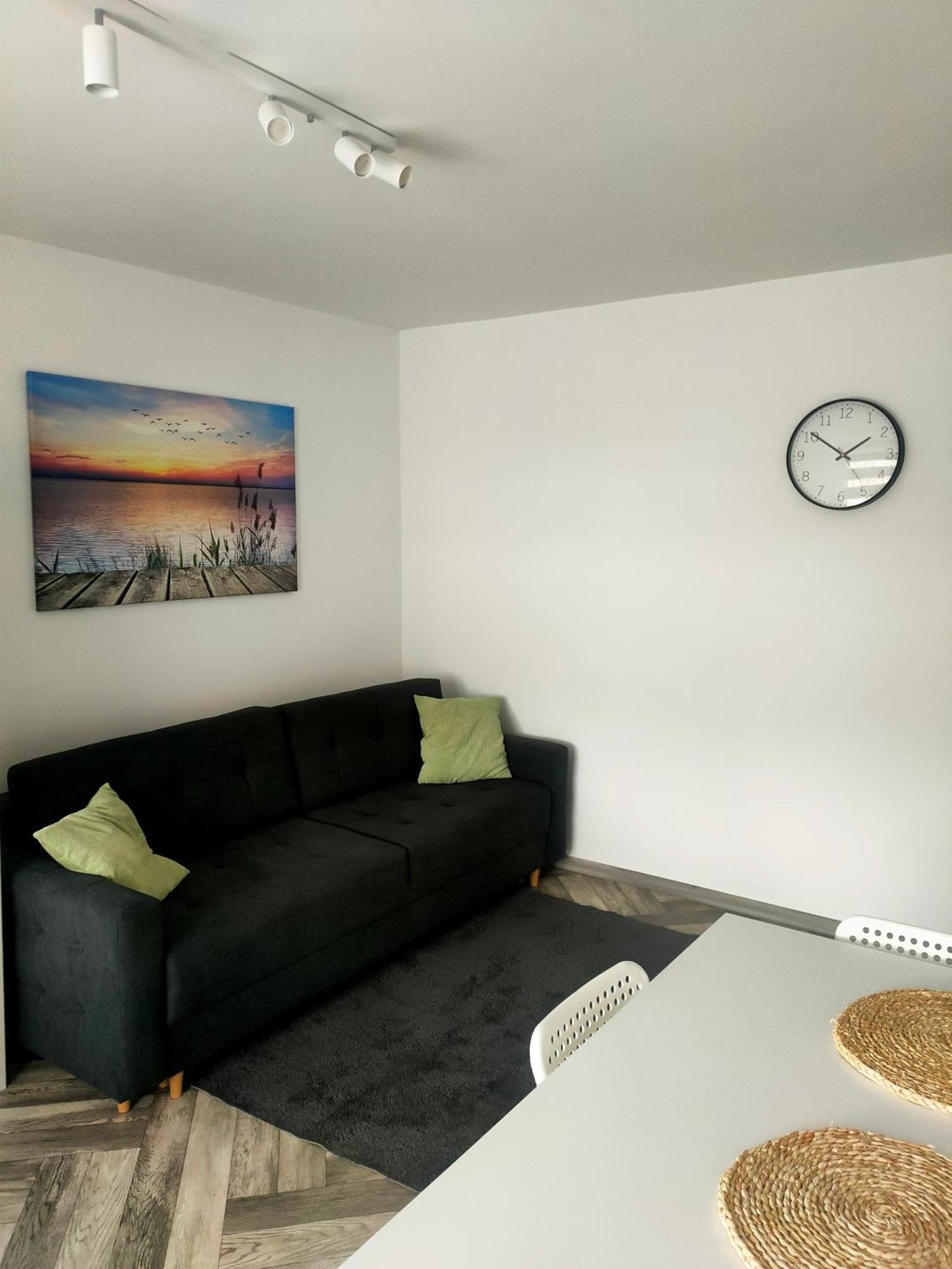 Apartament W Centrum ギジツコ エクステリア 写真